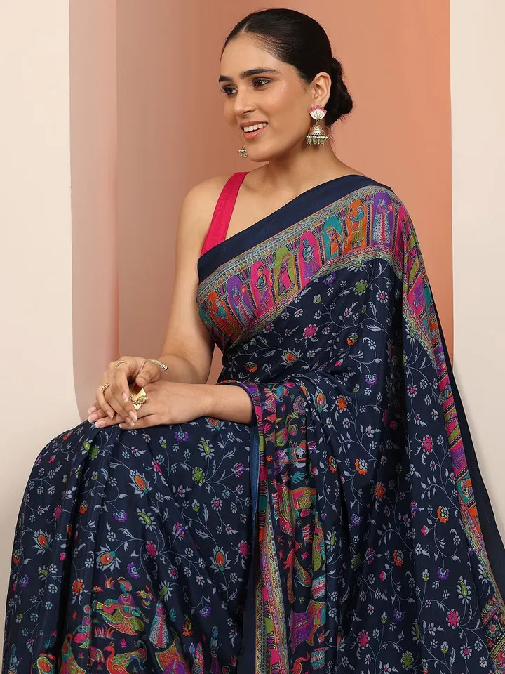 Ethnic Motifs Pure Crepe Designer Saree - Image 9