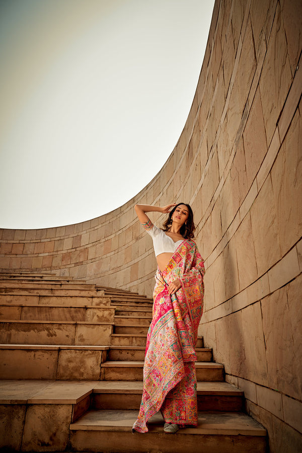 Kashmiri Handloom Woven Design Banarasi Saree - Image 8