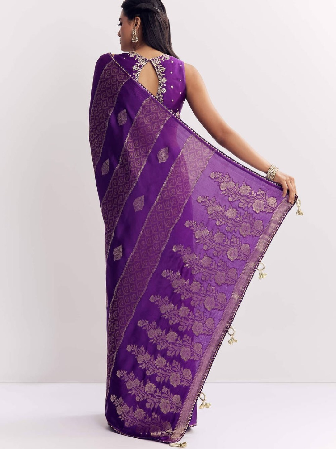 Dola Silk Saree Elevated with Gota-Patti Work - Image 4